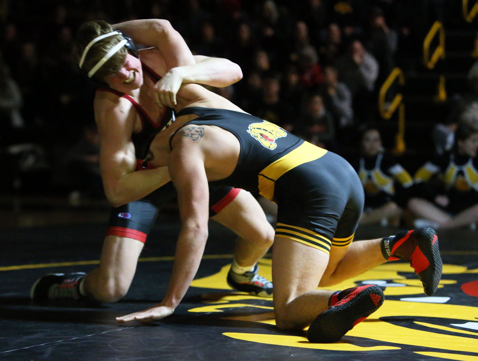 010622-qc-spt-ns-bett wrestling014.JPG
